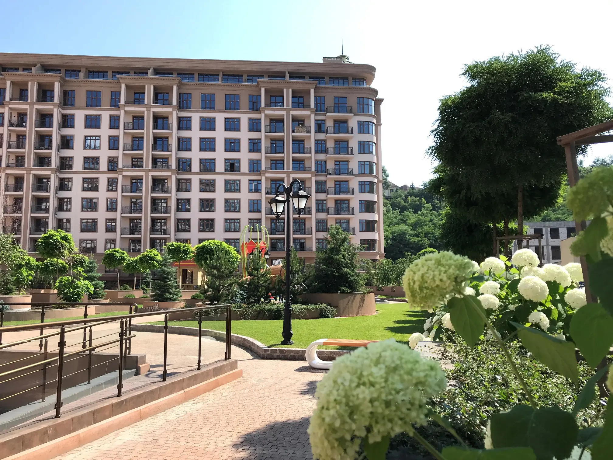 Фото Selling a 1-room apartment, 60 sq.m., Mykhaila Boichuka Street 19 Kyiv, price: 134900 EUR, code 4275