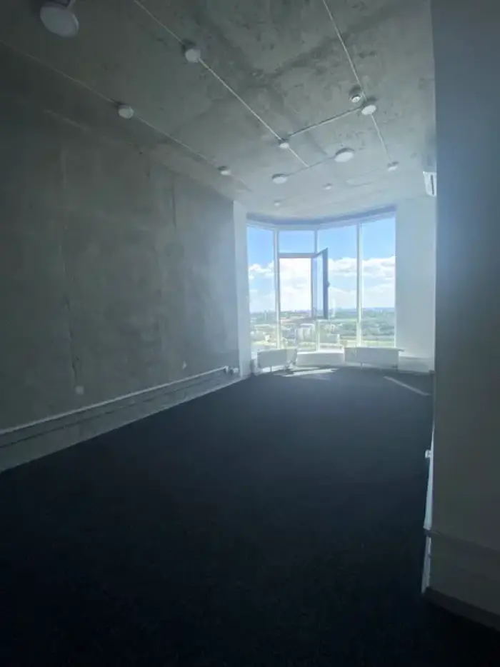 Фото Орендувати офіс, Андрія Верхогляда вул. (Михайла Драгомирова) 2а Київ в довгострокову оренду, ціна: 1000 $, код 4279