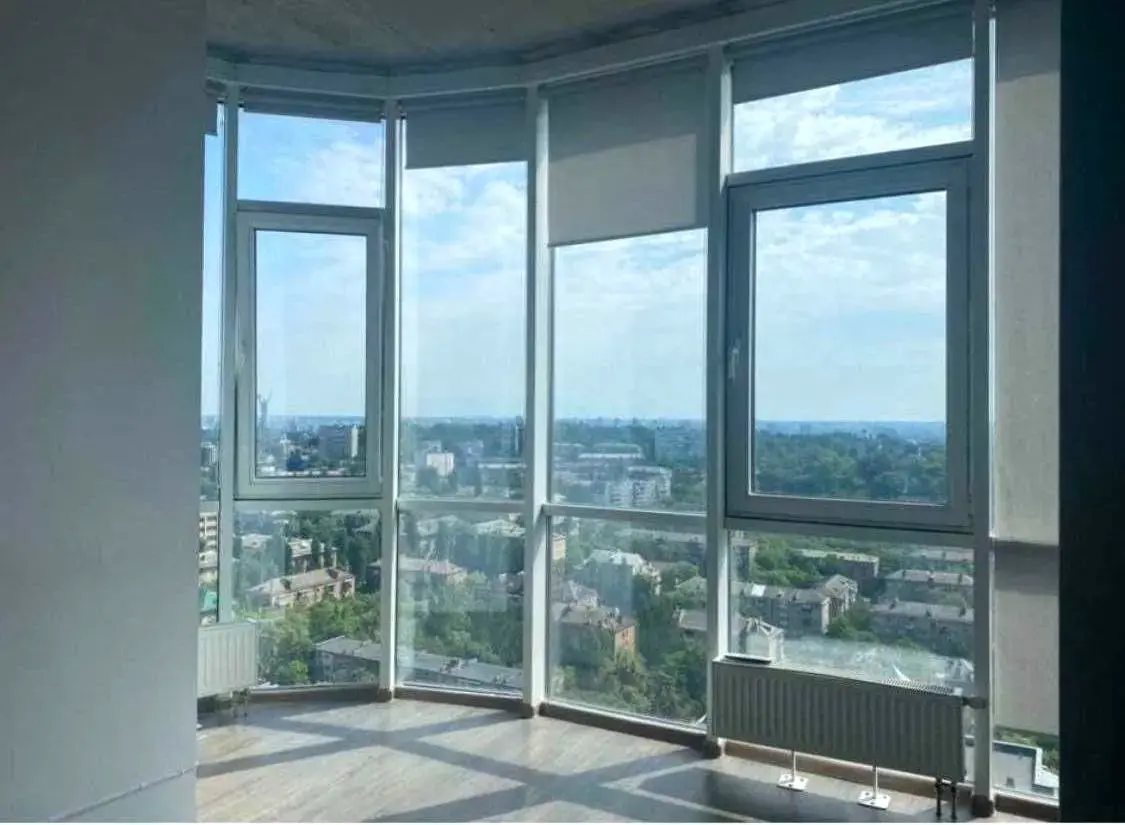 Фото Орендувати офіс, Андрія Верхогляда вул. (Михайла Драгомирова) 2а Київ в довгострокову оренду, ціна: 1200 $, код 4280