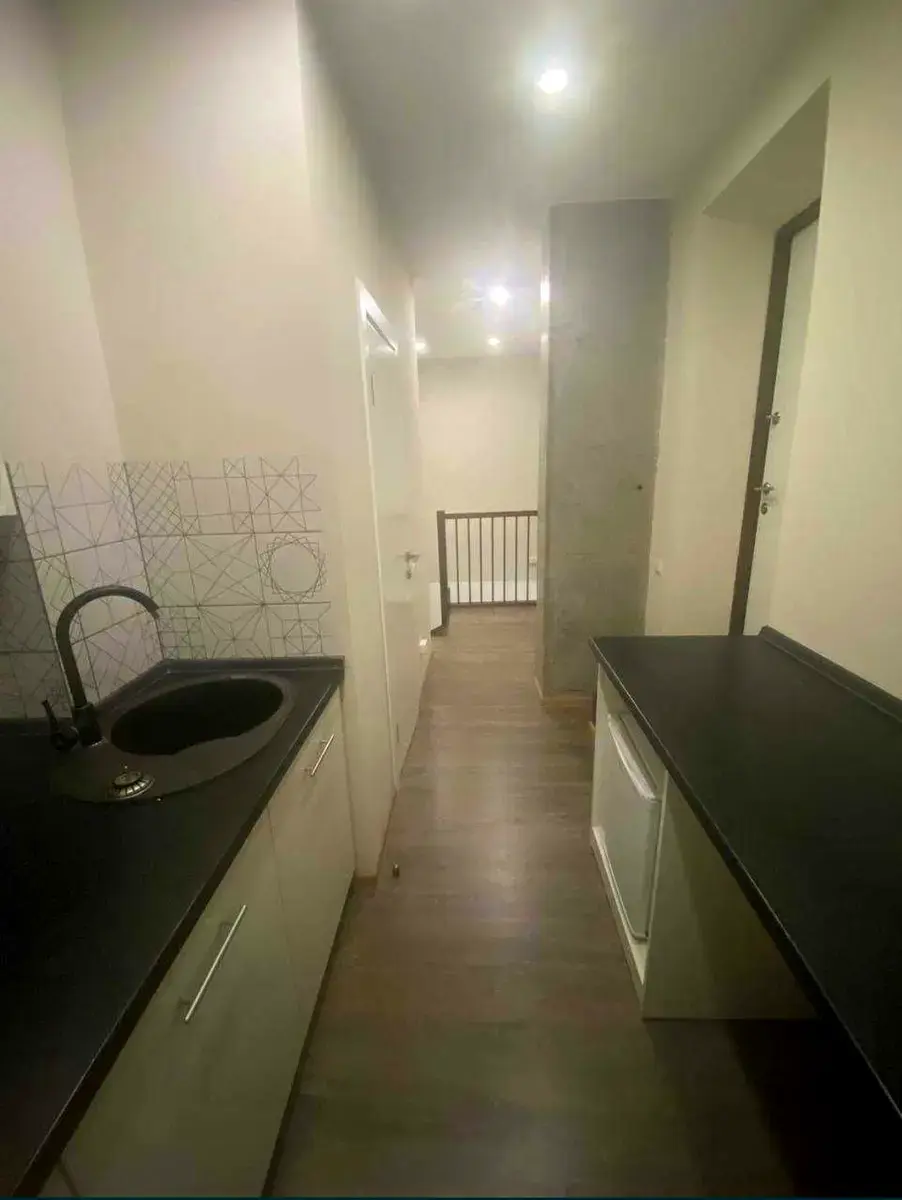 Фото Орендувати офіс, Андрія Верхогляда вул. (Михайла Драгомирова) 2а Київ в довгострокову оренду, ціна: 1200 $, код 4280