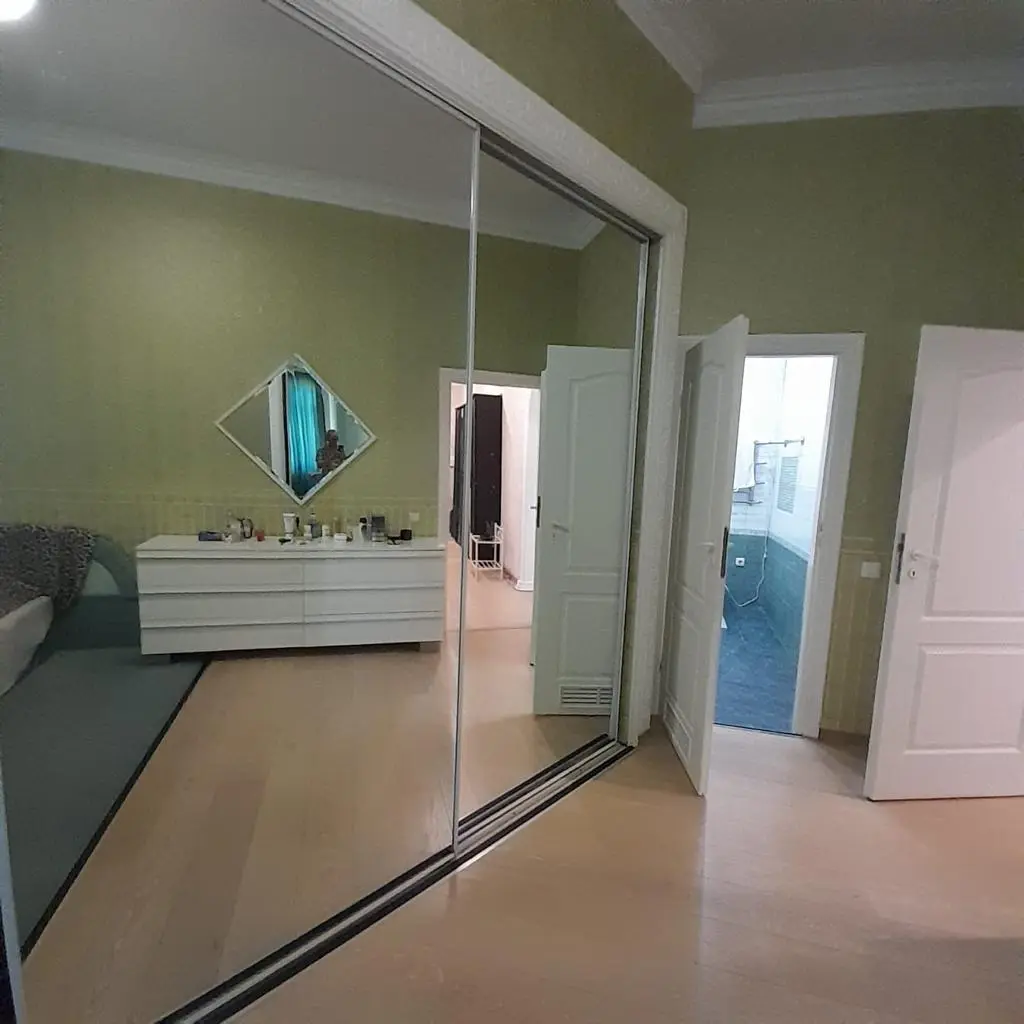 Фото Снять 4-комнатную квартиру, Гоголевская ул. 15 Киев в долгосрочную аренду, цена: 25000 UAH, код 4282