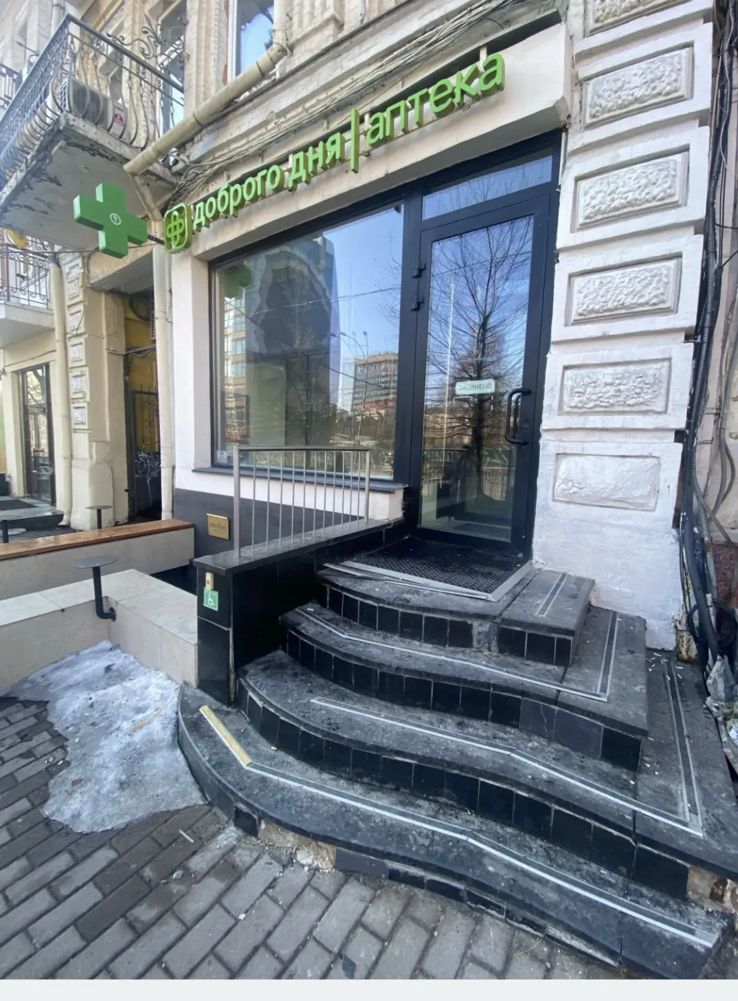 Фото Оренда торгівельної площі, Велика Васильківська вул. 38а Київ в довгострокову оренду, ціна: 2500 $, код 4289