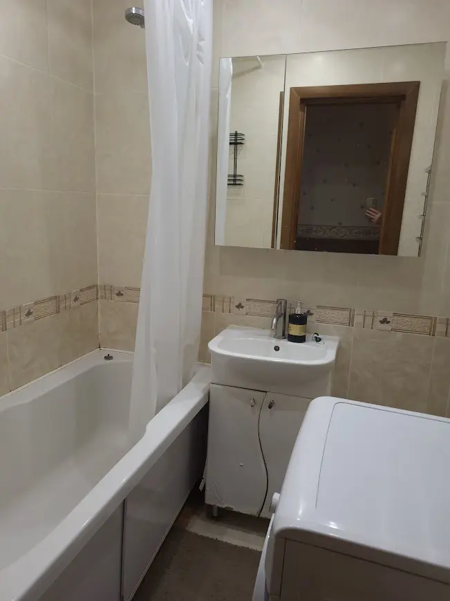 Фото Продаю 1 кімнатну квартиру, 44 кв. м, Грушевського вул.  Бровари, ціна: 48000 $, код 4294