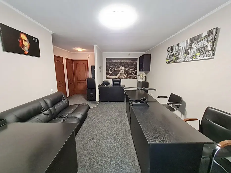 Фото Rent an office, Husovskoho Street 2 Kyiv for long-term rent, price: 16000 UAH, code 4296