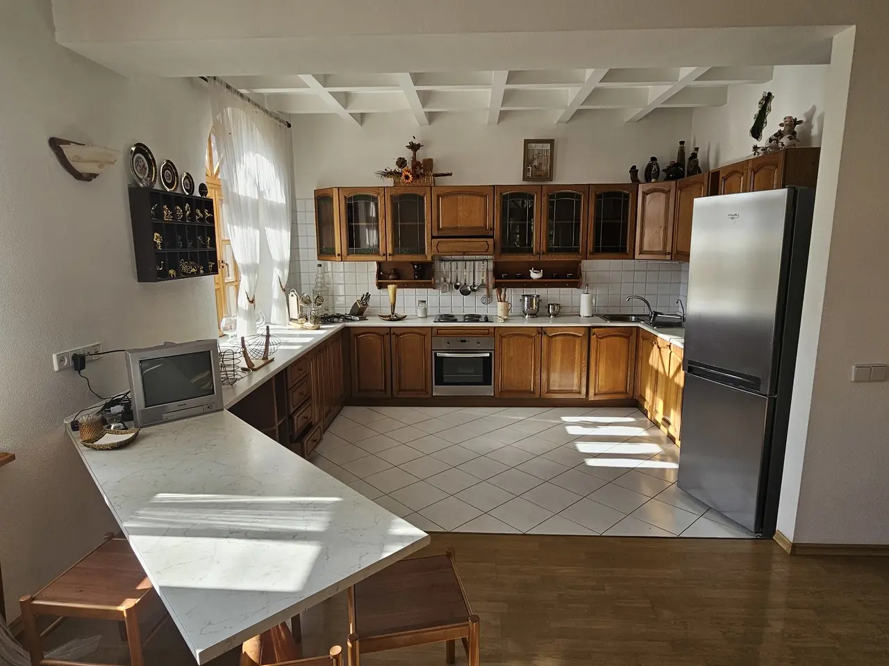 Фото Selling a 3-room apartment, 150 sq.m., Yuriia Savchenka Street 1а Dnipro, price: 99000 $, code 4298