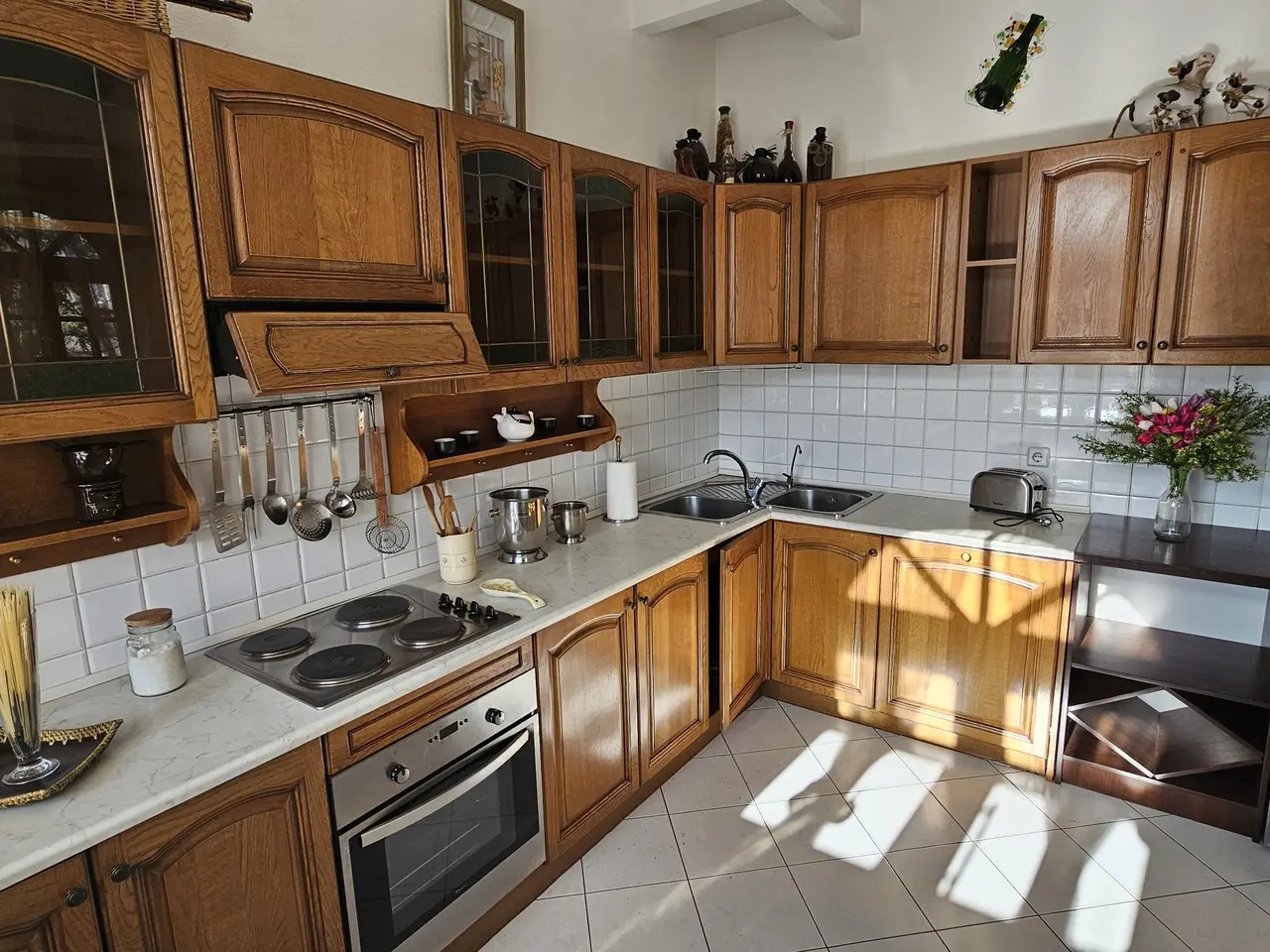 Фото Selling a 3-room apartment, 150 sq.m., Yuriia Savchenka Street 1а Dnipro, price: 99000 $, code 4298
