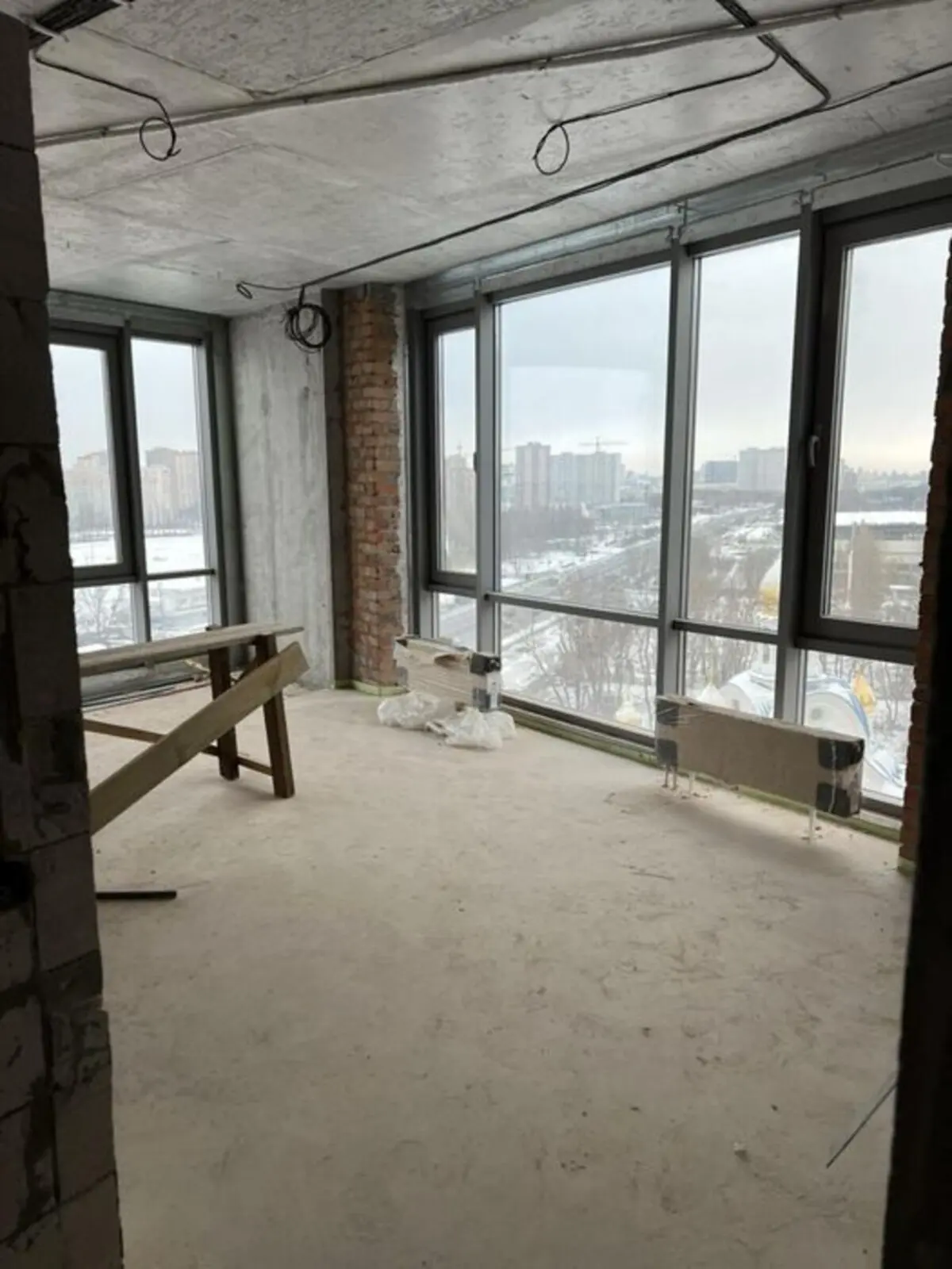 Фото Selling a 2-room apartment, 70 sq.m., Akademika Zabolotnoho Street  Kyiv, price: 125000 $, code 4299