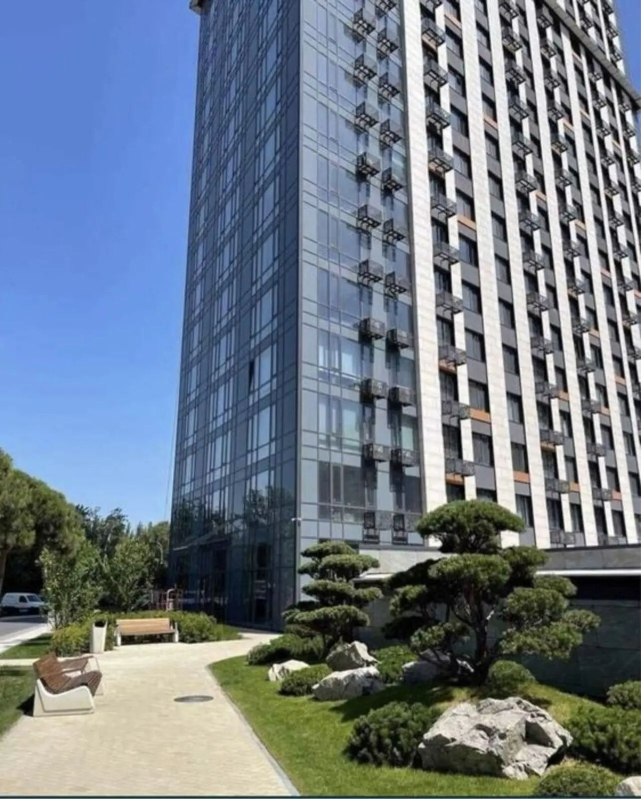 Фото Selling a 2-room apartment, 70 sq.m., Akademika Zabolotnoho Street  Kyiv, price: 125000 $, code 4299