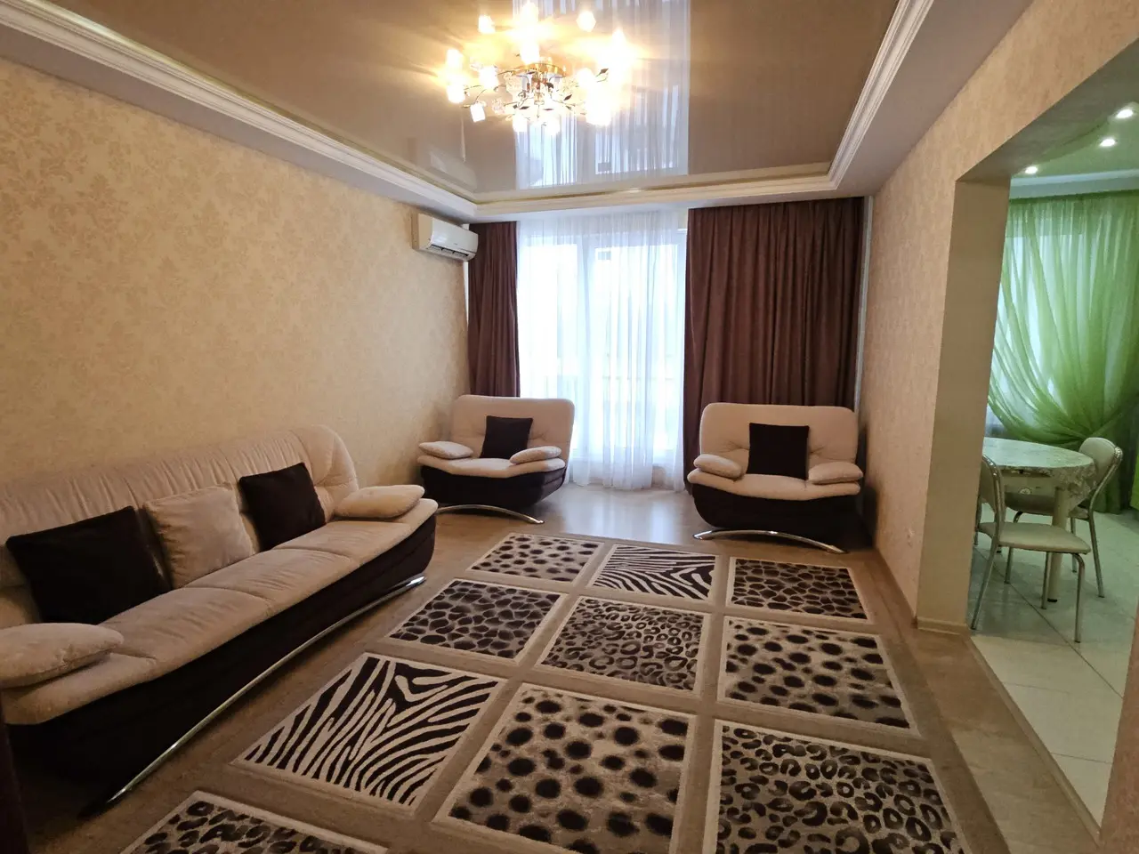Фото Selling a 3-room apartment, 100 sq.m., 8-ho Bereznia Street 9а Slobozhanske, price: 105000 $, code 4301
