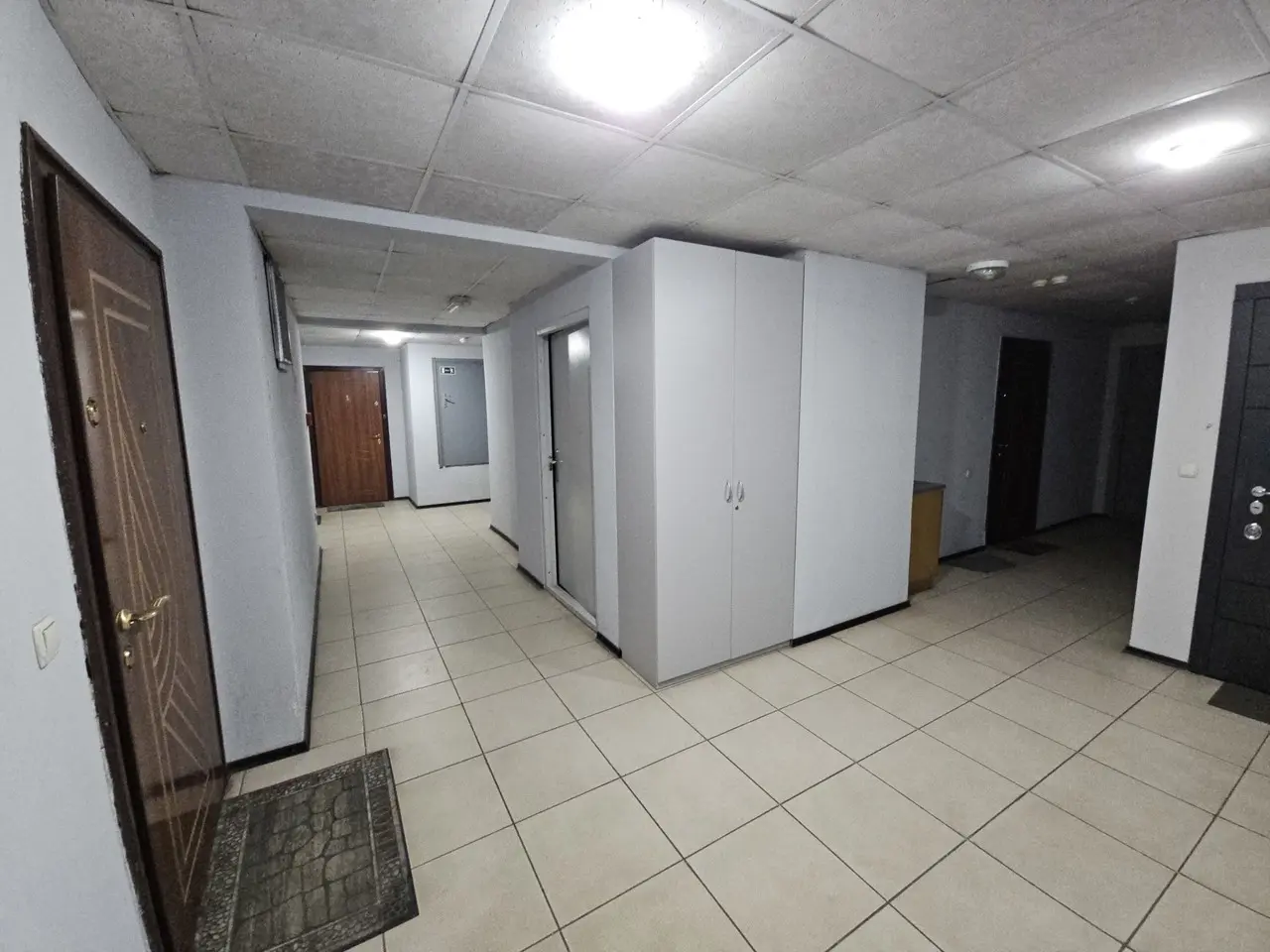 Фото Selling a 3-room apartment, 100 sq.m., 8-ho Bereznia Street 9а Slobozhanske, price: 105000 $, code 4301