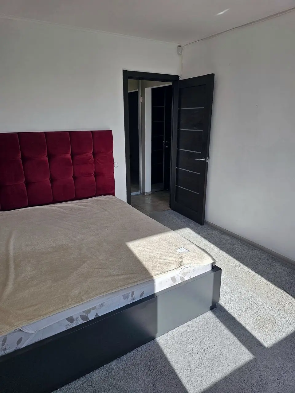 Фото Продаю 4-комнатную квартиру, 84 кв. м, Донецкое шоссе 15 Днепр, цена: 70000 $, код 4302