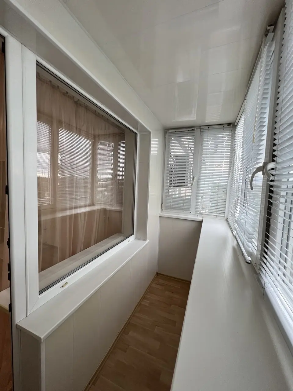 Фото Продаю 1 кімнатну квартиру, 33 кв. м, Слобожанський просп. (Газети «Правда») 8/4 Дніпро, ціна: 27000 $, код 4304