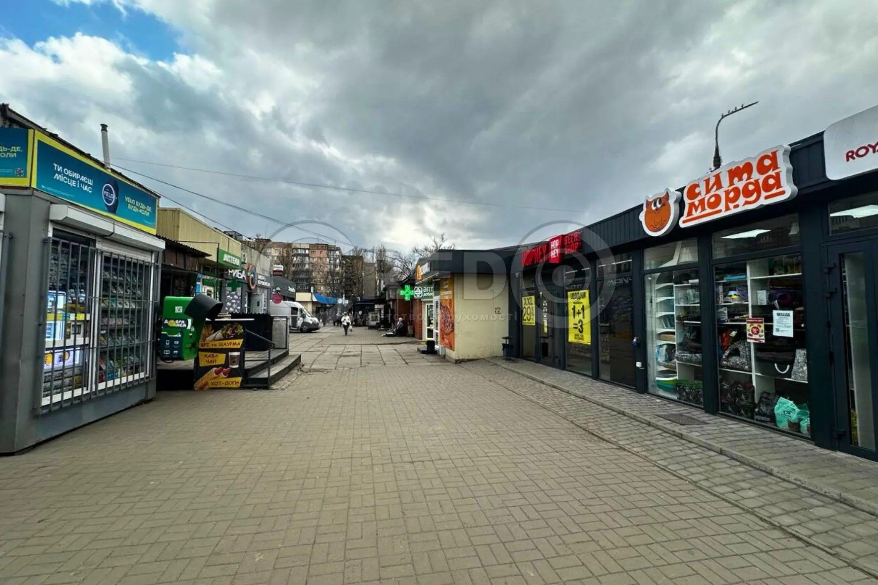 Фото Оренда торгівельної площі, Вечірньокутська вул.  Кривий Ріг в довгострокову оренду, ціна: 400 UAH, код 3918