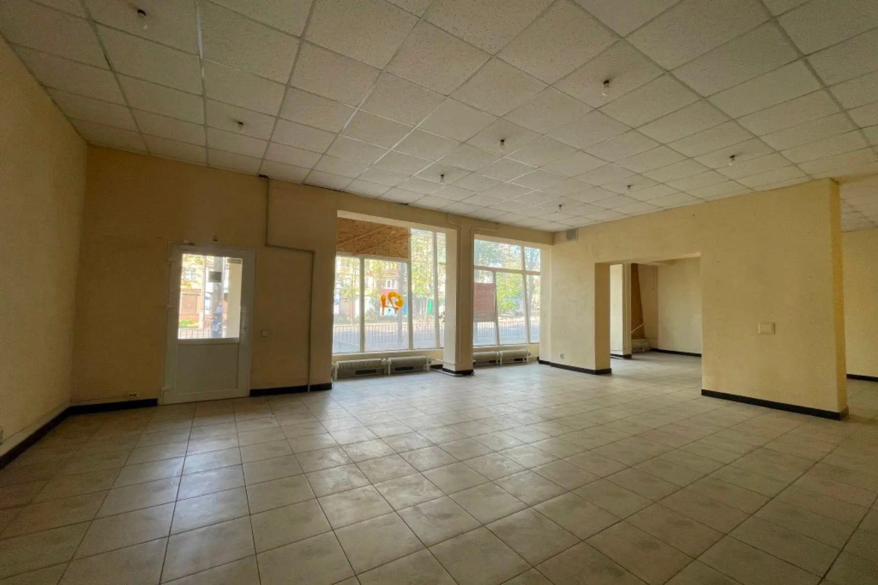 Фото Selling commercial property, 160 sq.m., Lermontova Street  Kryvyi Rih, price: 70000 $, code 4311