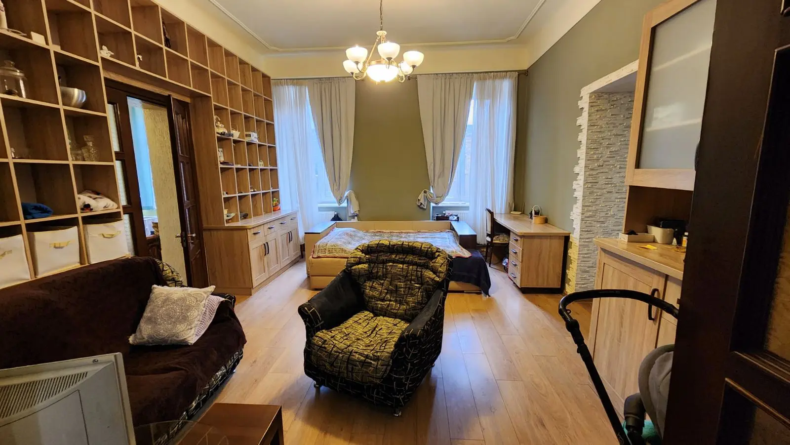 Фото Продаю 2 кімнатну квартиру, 63.6 кв. м, Гайдамацька вул. 3 Львів, ціна: 105000 $, код 4312