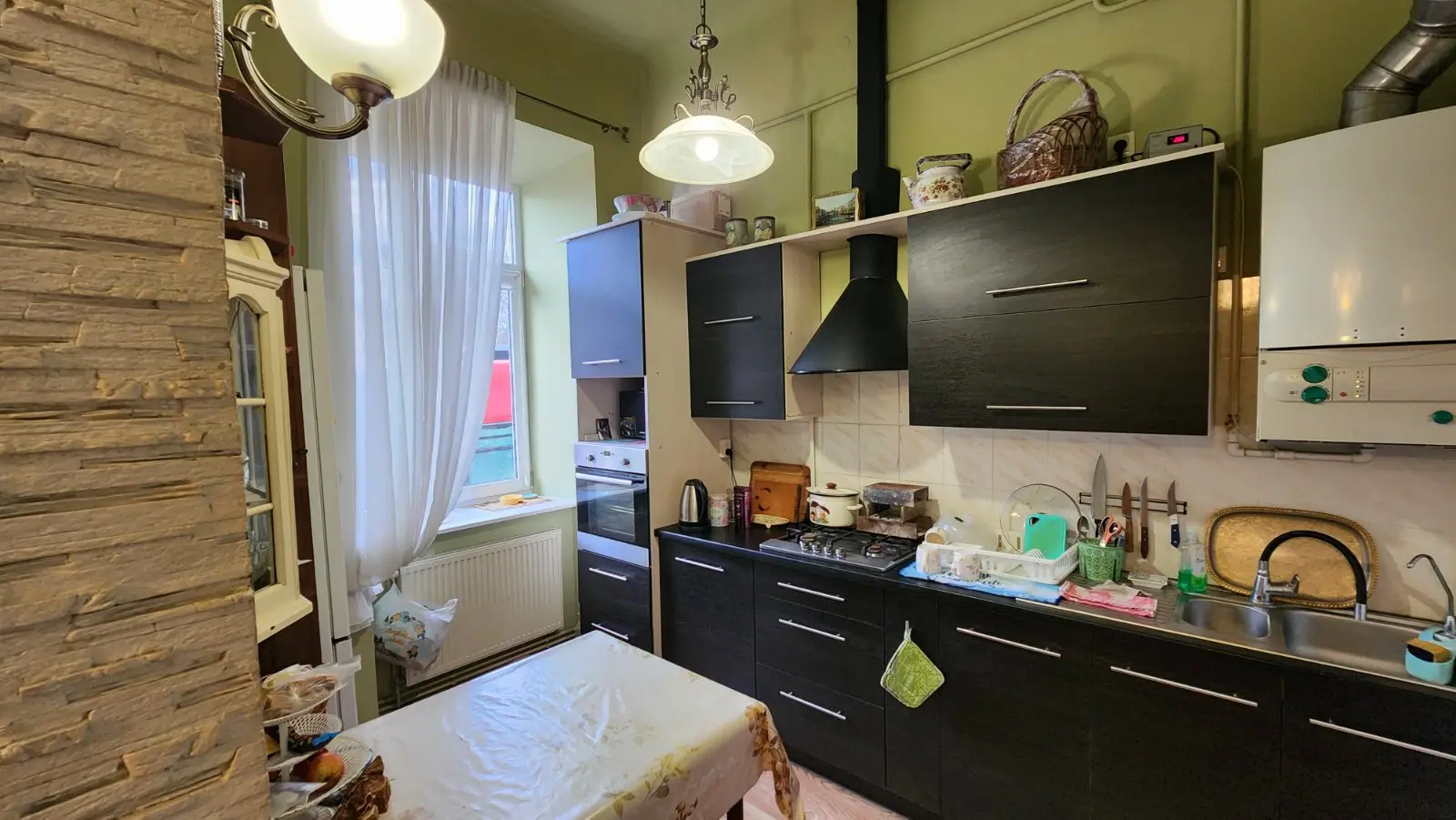 Фото Продаю 2 кімнатну квартиру, 63.6 кв. м, Гайдамацька вул. 3 Львів, ціна: 105000 $, код 4312