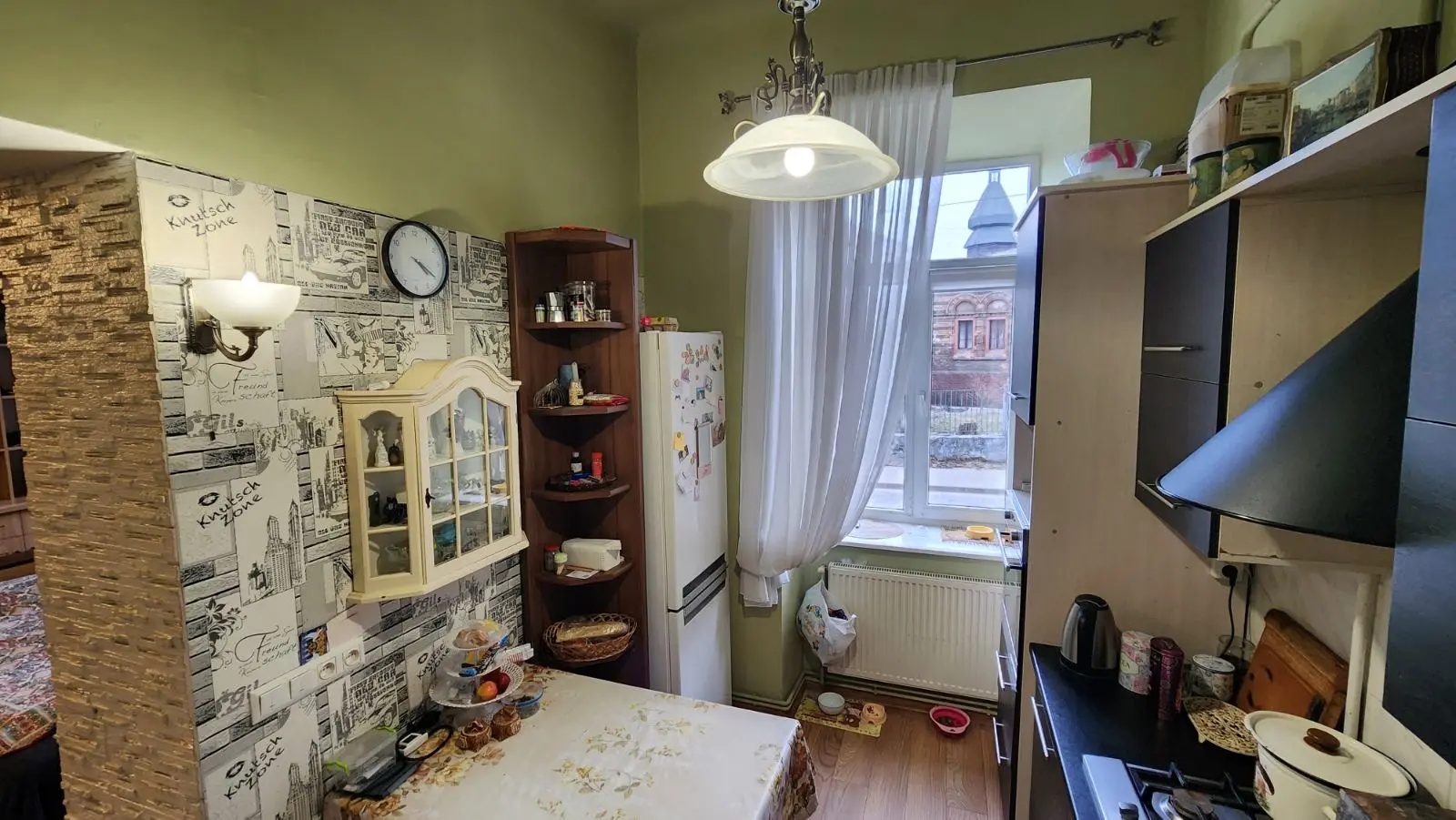 Фото Продаю 2 кімнатну квартиру, 63.6 кв. м, Гайдамацька вул. 3 Львів, ціна: 105000 $, код 4312