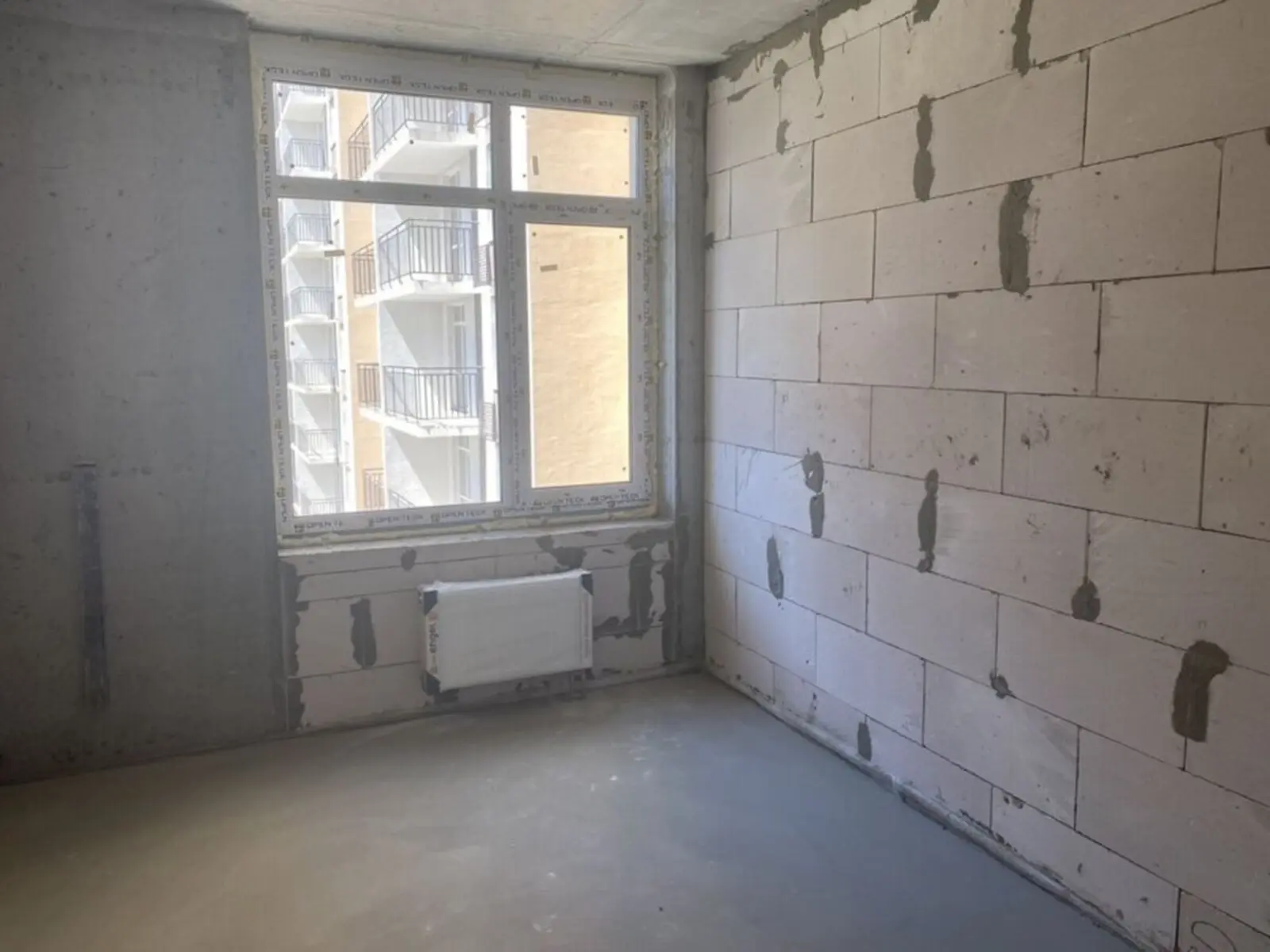 Фото Selling a 2-room apartment, 59 sq.m., Akademika Zabolotnoho Street  Kyiv, price: 90000 $, code 4314