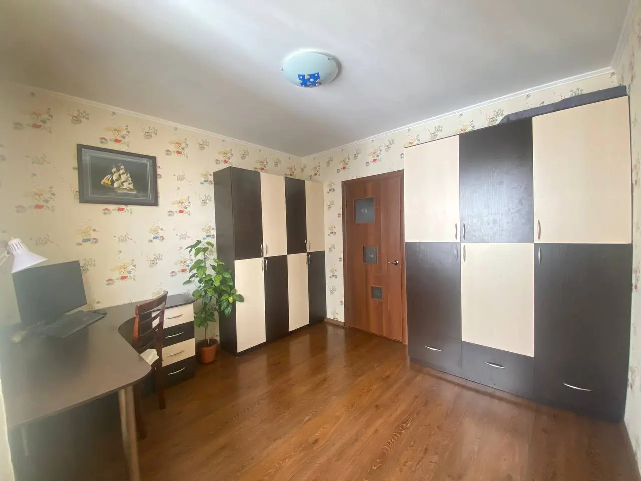 Фото Selling a 3-room apartment, 76 sq.m., Larysy Rudenko Street 3а Kyiv, price: 87000 $, code 4316