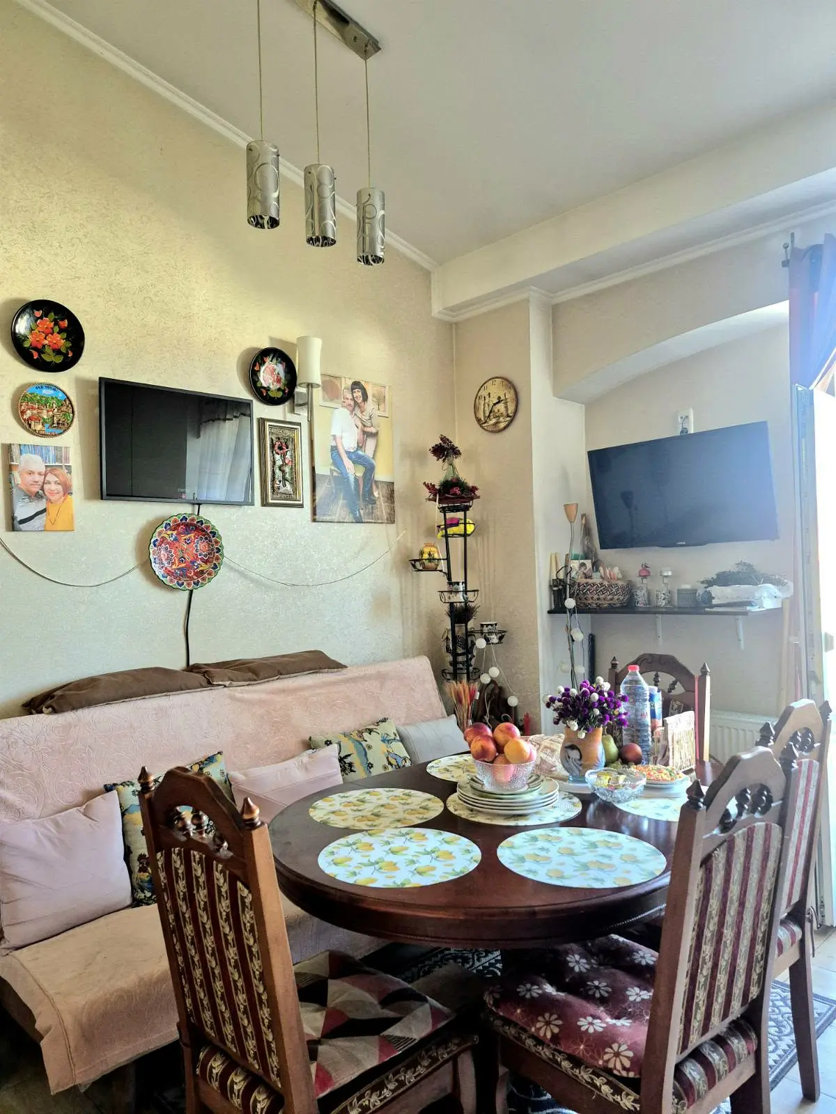 Фото Selling a 2-room apartment, 65.5 sq.m., Lesi Ukrainky Street  Shchaslyve, price: 80000 $, code 4319