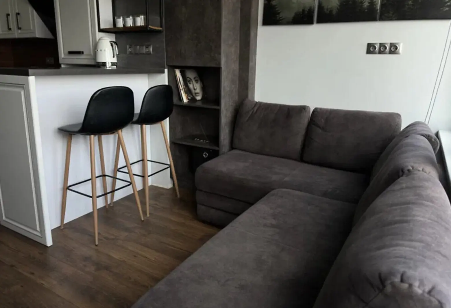 Фото Selling a 1-room apartment, 47 sq.m., Yunatska Street  Kyiv, price: 120000 $, code 4320