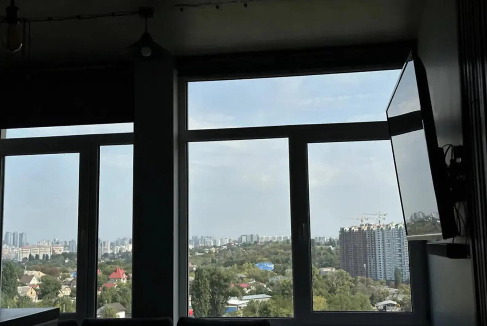 Фото Selling a 1-room apartment, 47 sq.m., Yunatska Street  Kyiv, price: 120000 $, code 4320