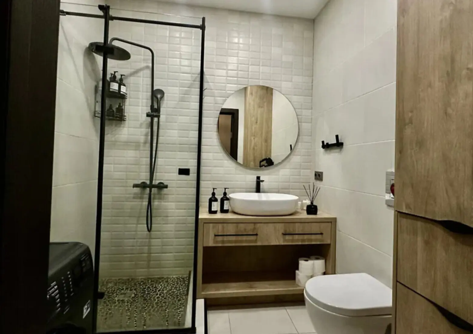 Фото Selling a 1-room apartment, 47 sq.m., Yunatska Street  Kyiv, price: 120000 $, code 4320