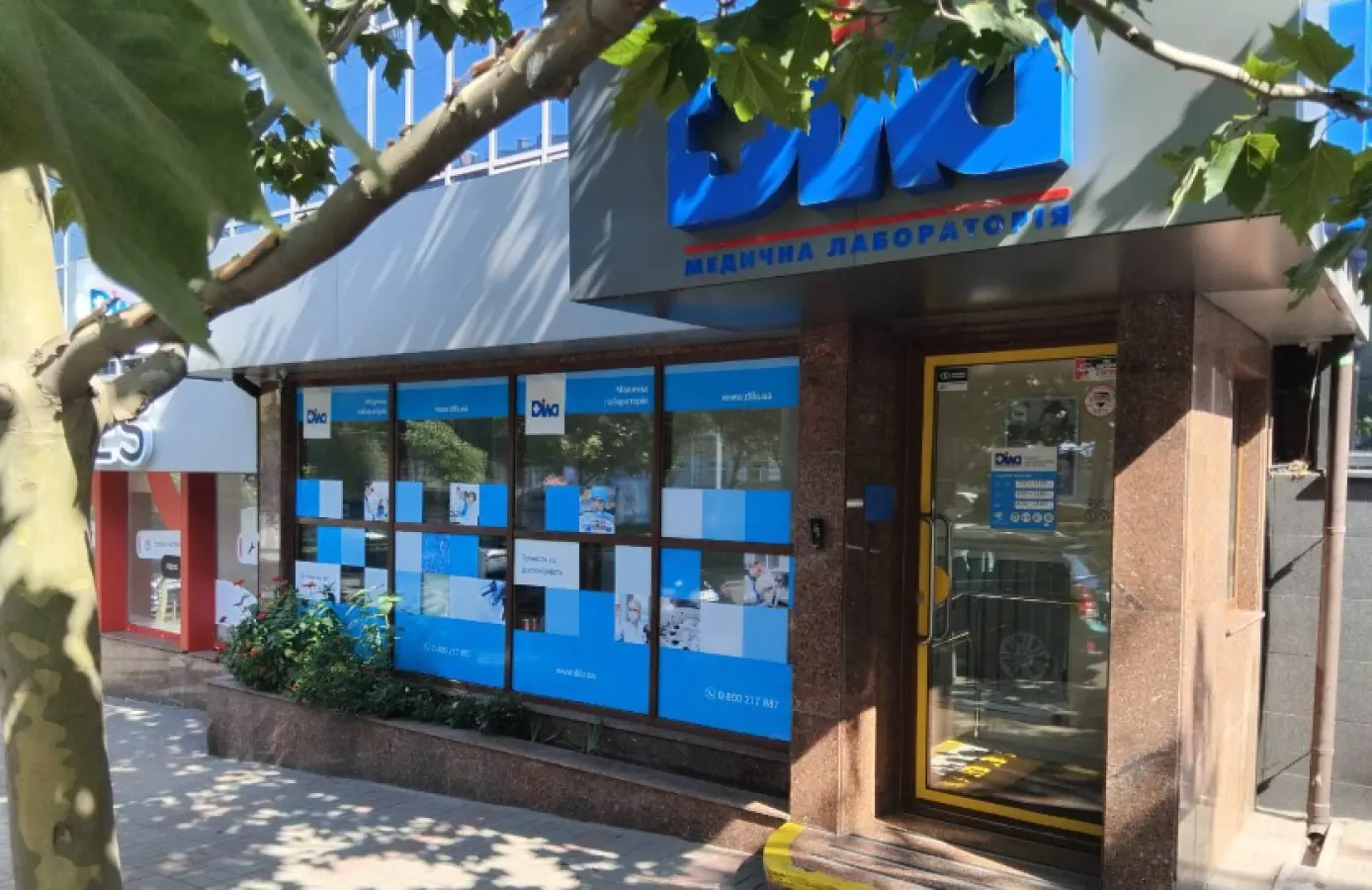 Фото Оренда торгівельної площі, Лесі Українки бульв. 3 Київ в довгострокову оренду, ціна: 22 $, код 4322