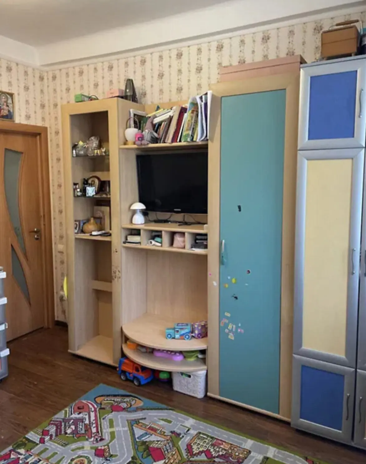 Фото Selling a 2-room apartment, 37 sq.m., Volynska Street 8 Kyiv, price: 47000 $, code 4325