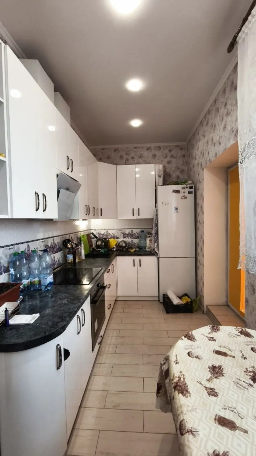 Фото Selling a 2-room apartment, 42 sq.m., Levadna Street 56 Kyiv, price: 47000 $, code 4327