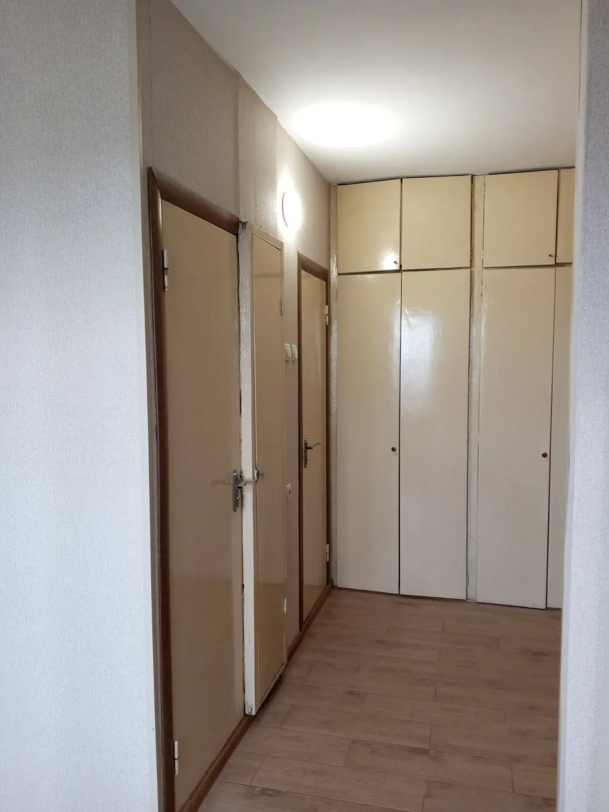 Фото Rent a 2-room apartment, Volodymyra Vysotskoho Boulevard 4 Kyiv for long-term rent, price: 12000 UAH, code 4328