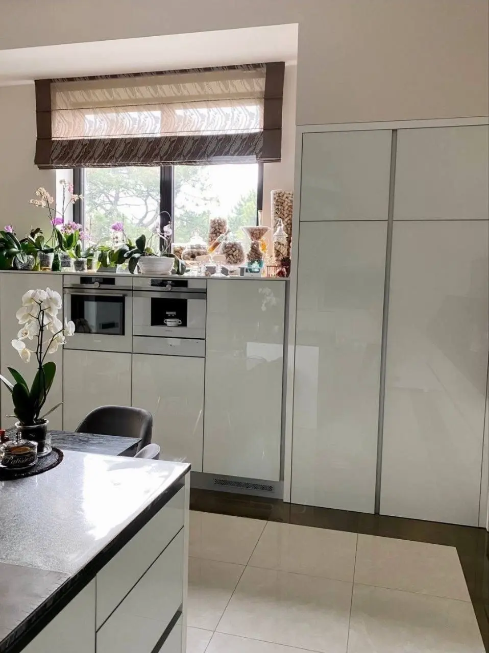 Фото Зняти будинок, Горіхова вул.  Одеса в довгострокову оренду, ціна: 5000 $, код 4333