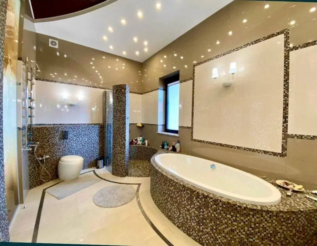 Фото Зняти будинок, Горіхова вул.  Одеса в довгострокову оренду, ціна: 5000 $, код 4333