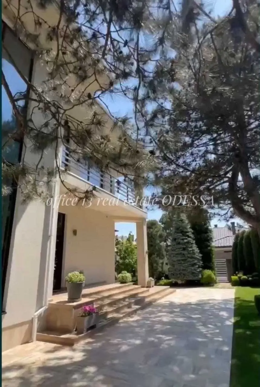 Фото Зняти будинок, Горіхова вул.  Одеса в довгострокову оренду, ціна: 5000 $, код 4333