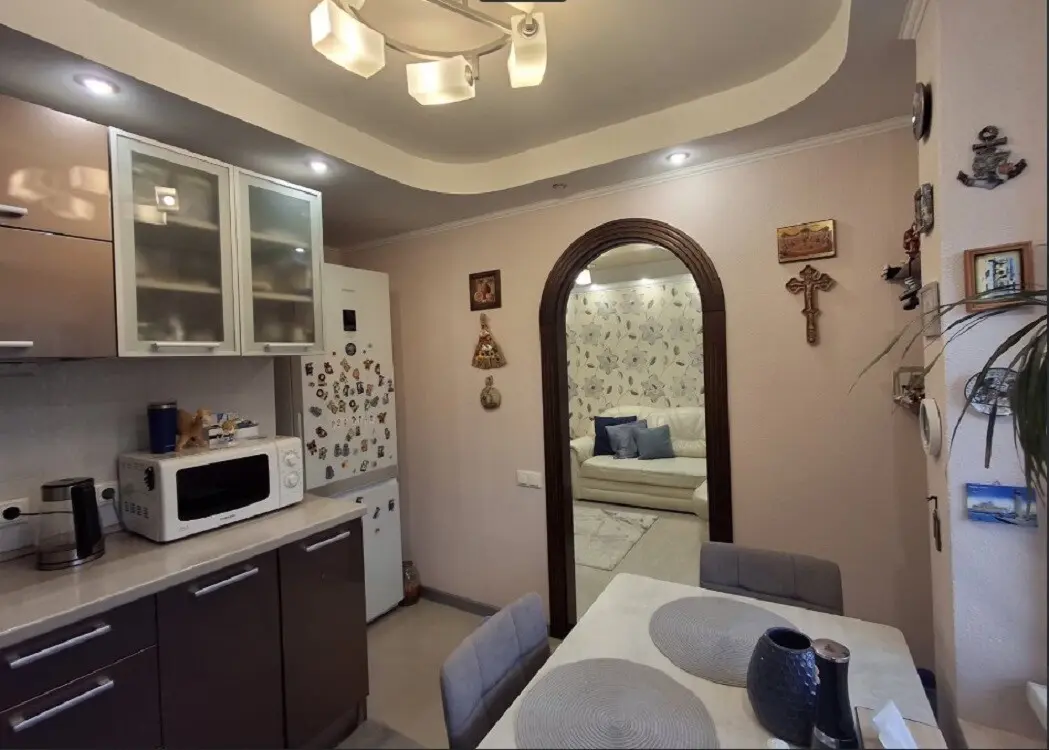 Фото Продаю 3 кімнатну квартиру, 58 кв. м, Мілютенка вул. 9 Київ, ціна: 75000 $, код 4338