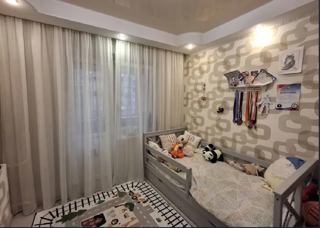 Фото Продаю 3 кімнатну квартиру, 58 кв. м, Мілютенка вул. 9 Київ, ціна: 75000 $, код 4338