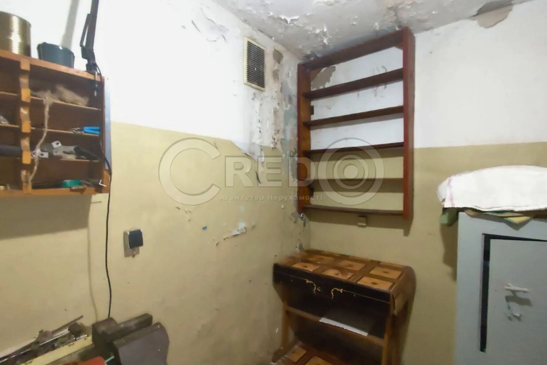 Фото Selling an office, 43 sq.m., Kryvorizhstali Street (Ordzhonikidze Street) 9 Kryvyi Rih, price: 14000 $, code 4343