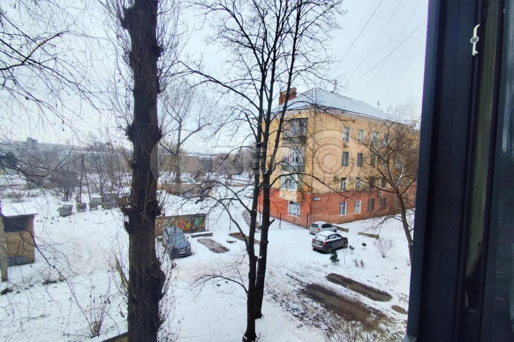 Фото Продаю 3 кімнатну квартиру, 62.7 кв. м, Свято-Миколаївська вул. (Леніна)  Кривий Ріг, ціна: 35000 $, код 4356