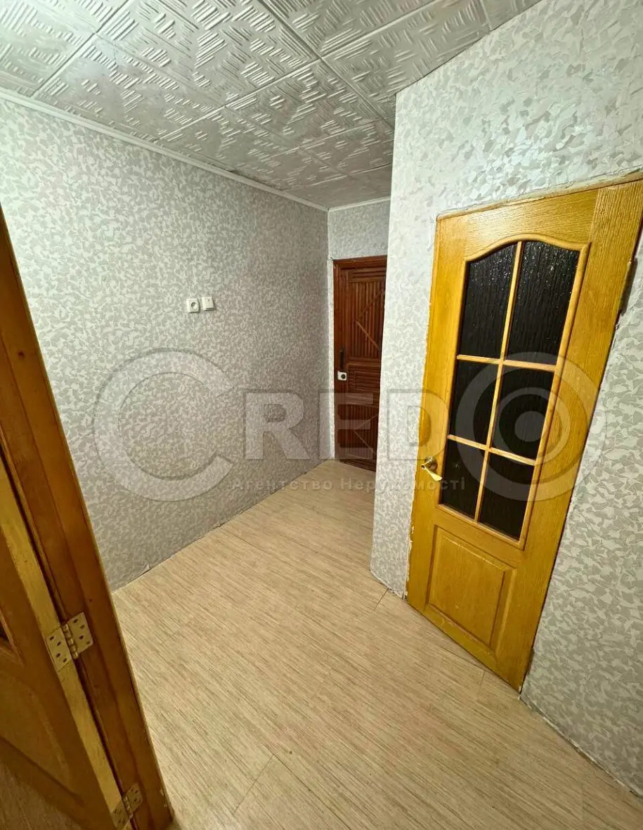 Фото Продаю офис, 43.4 кв. м, Криворожстали ул. (Орджоникидзе)  Кривой Рог, цена: 18000 $, код 4361