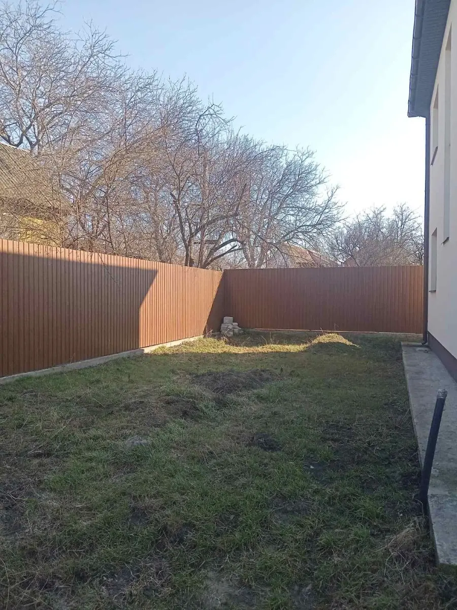 Фото Продаю дом, 140 кв. м, 76-я Садовая ул.  Киев, цена: 88000 $, код 4363