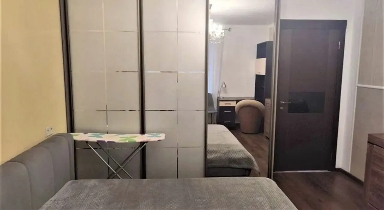 Фото Rent a 1-room apartment, Boryspilska Street 25 Kyiv for long-term rent, price: 16000 грн, code 4368