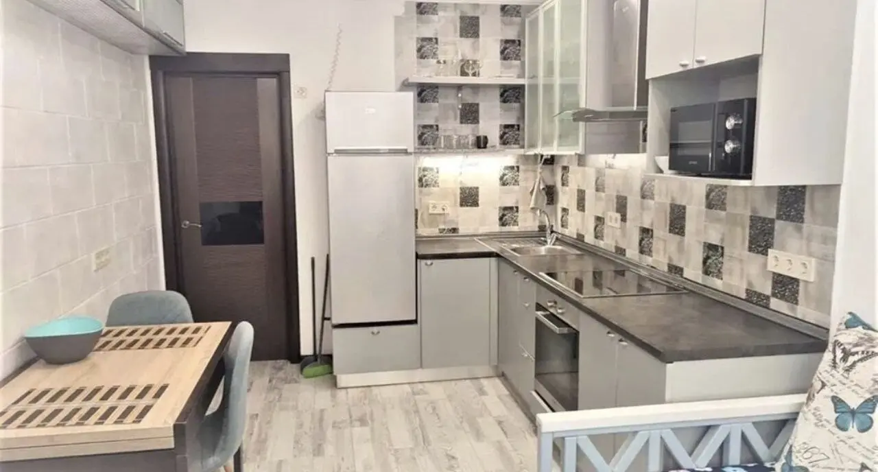 Фото Rent a 1-room apartment, Boryspilska Street 25 Kyiv for long-term rent, price: 16000 грн, code 4368