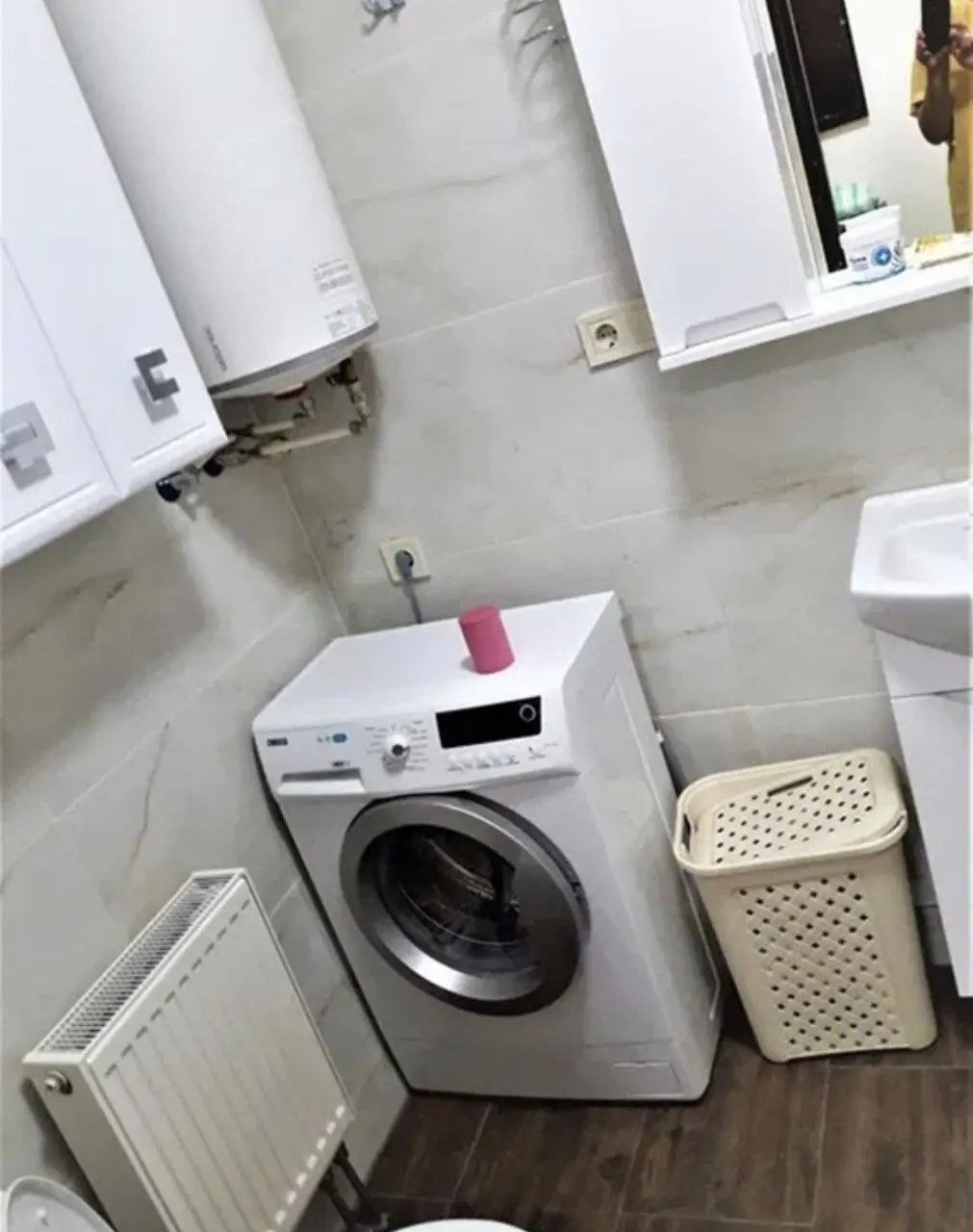 Фото Rent a 1-room apartment, Boryspilska Street 25 Kyiv for long-term rent, price: 16000 грн, code 4368