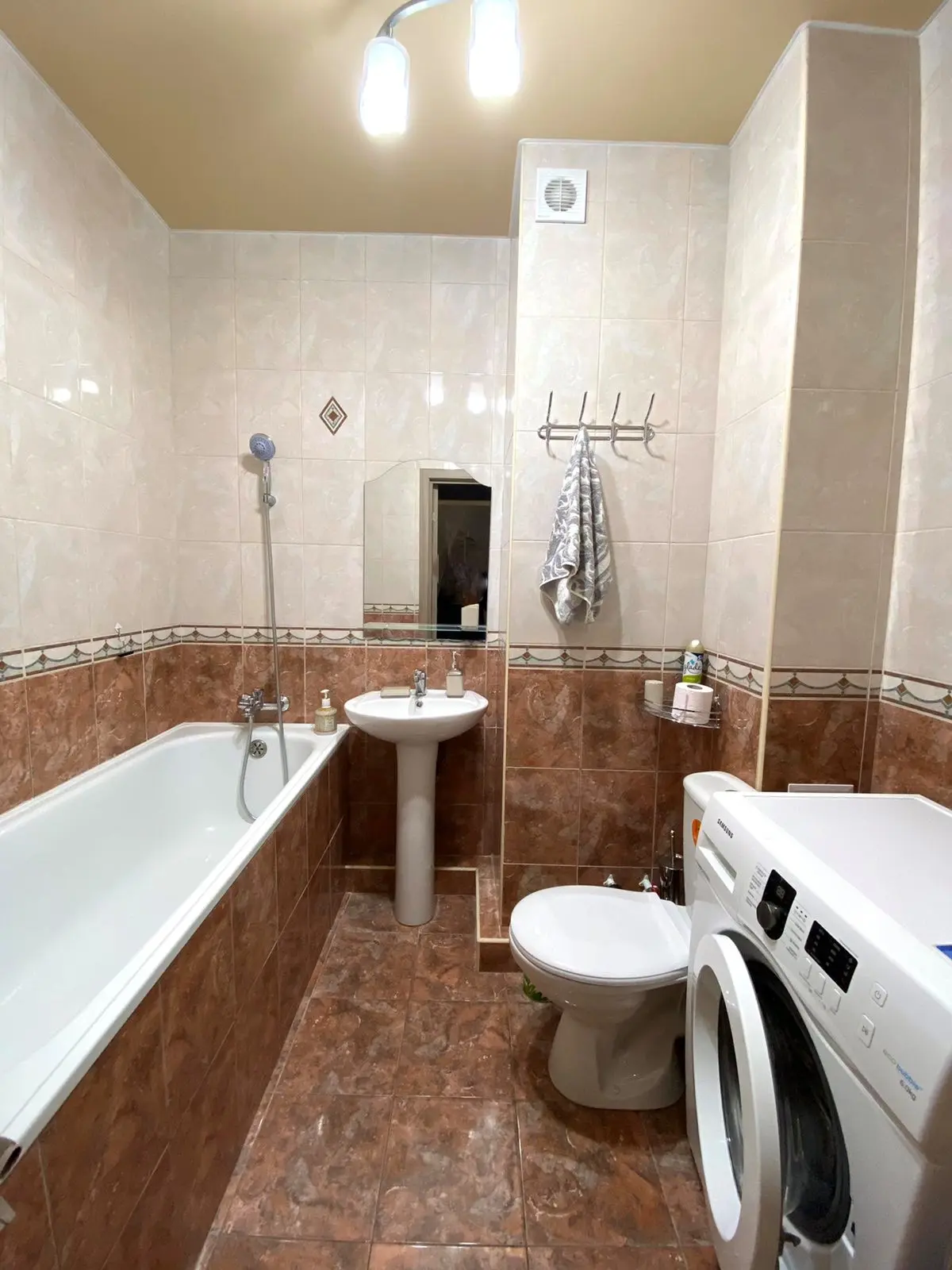 Фото Rent a 1-room apartment, Dragomanova Street 1г Kyiv for long-term rent, price: 15000 UAH, code 4371