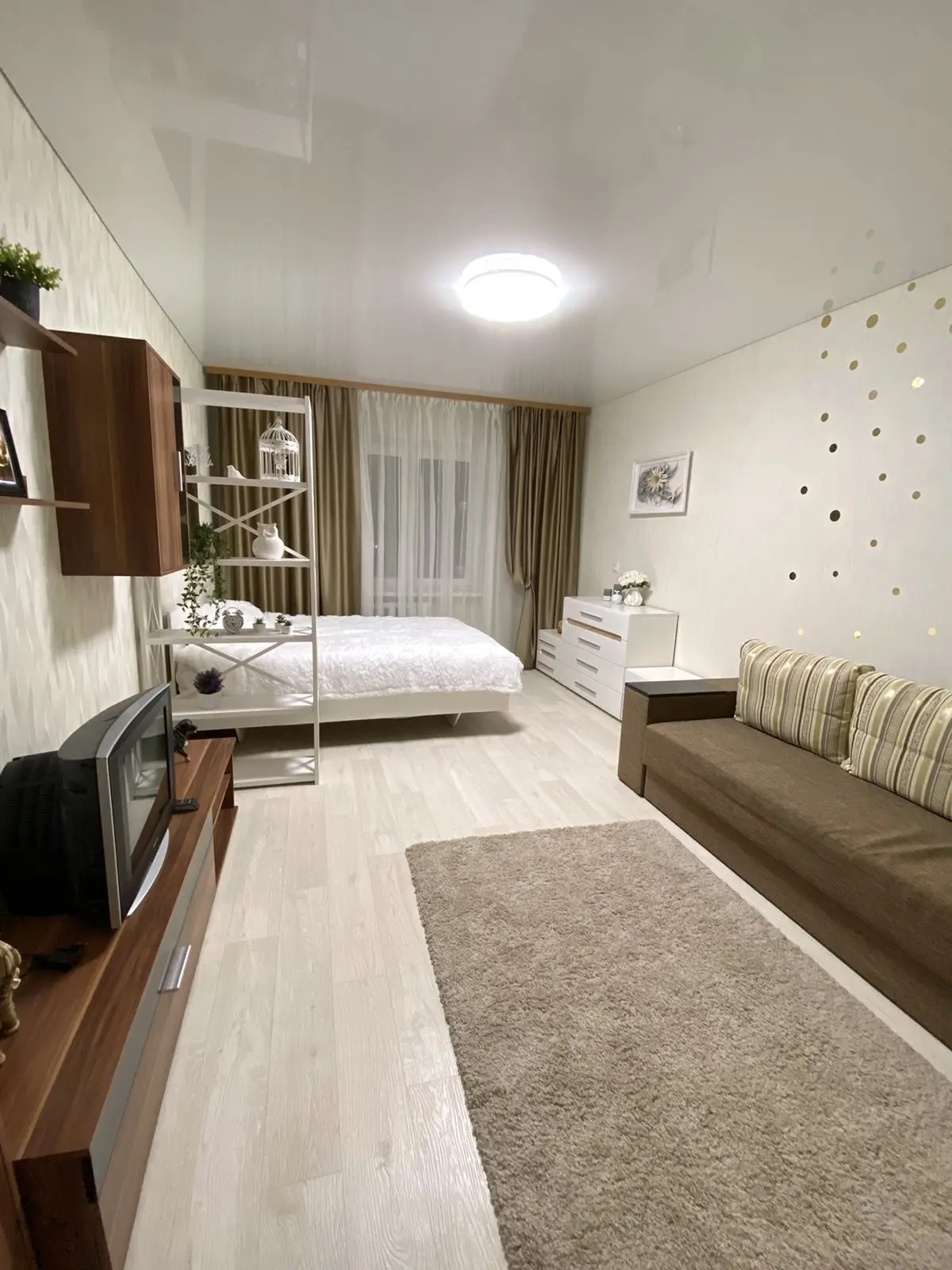 Фото Rent a 1-room apartment, Dragomanova Street 1г Kyiv for long-term rent, price: 15000 UAH, code 4371