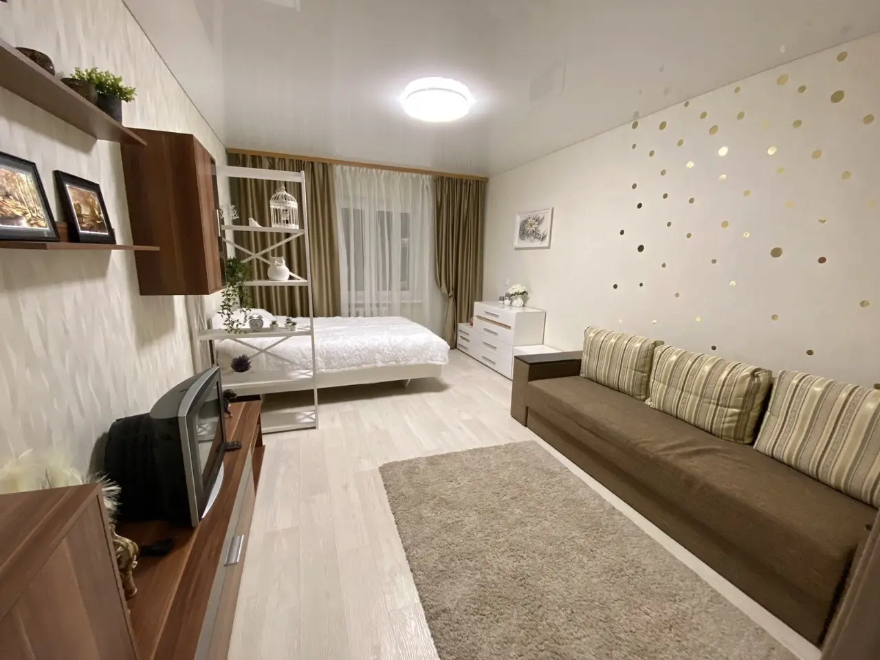 Фото Rent a 1-room apartment, Dragomanova Street 1г Kyiv for long-term rent, price: 15000 UAH, code 4371