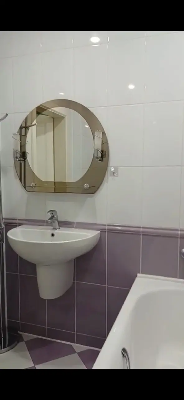 Фото Продаю 3-комнатную квартиру, 70.5 кв. м, Лисового ул. 30 Кривой Рог, цена: 42000 $, код 4374