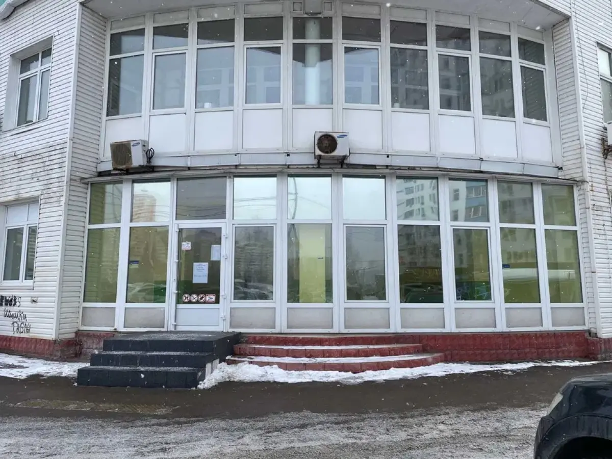 Фото Арендовать торговую площадь, Бориса Гмыри ул. 1 Киев в долгосрочную аренду, цена: 880 UAH, код 4379