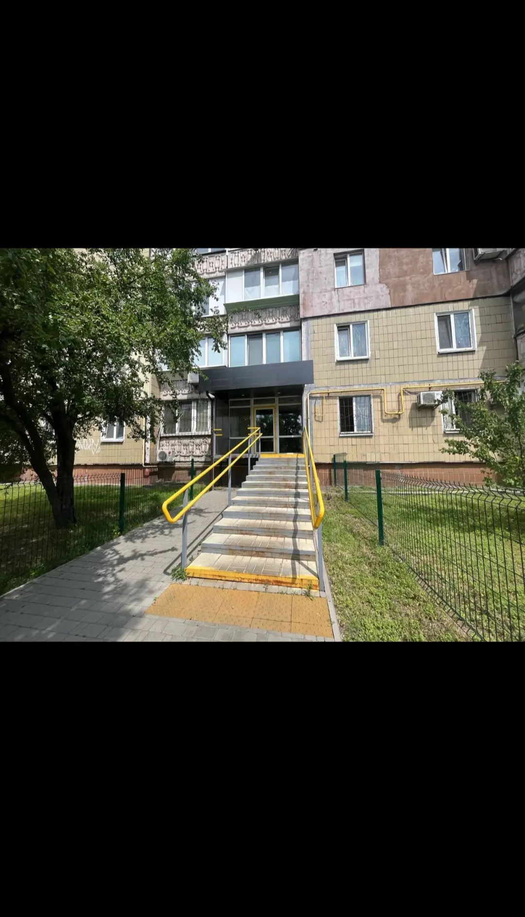 Фото Оренда торгівельної площі, Ревуцького вул. 35 Київ в довгострокову оренду, ціна: 45000 UAH, код 4381