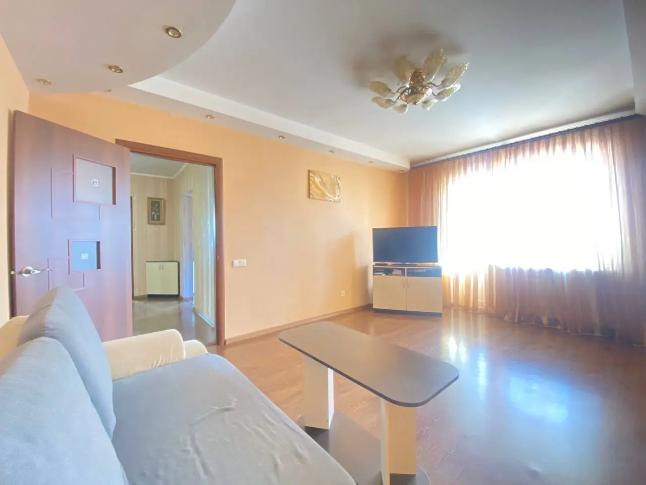 Фото Продаю 3-комнатную квартиру, 76 кв. м, Ларисы Руденко ул. 3а Киев, цена: 85000 $, код 4384